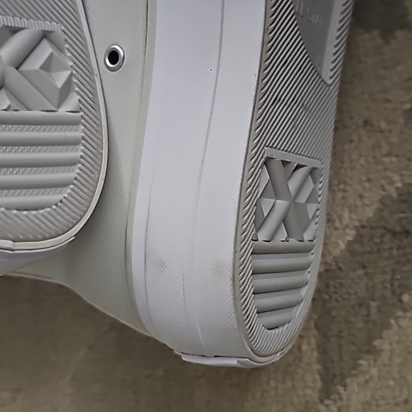 Light Mint Green Converse Platform High Tops - Picture 6 of 10